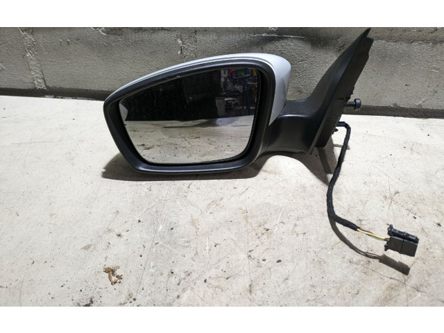 Зеркало электрическое Skoda Rapid (NH) 2012 - 2019 года