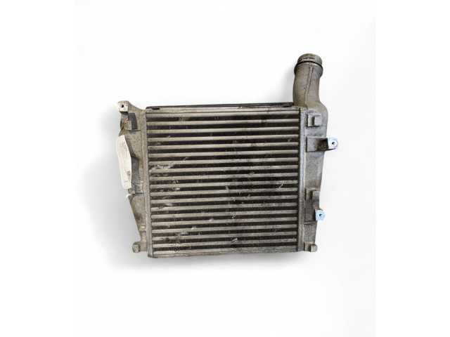 Интеркулер 7P5145803B, 7P5117339E Porsche Cayenne (92A)