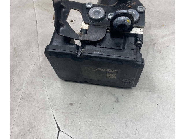 Блок АБС 31261142, 000404974D0   Volvo  V70  2008 - 2013 года