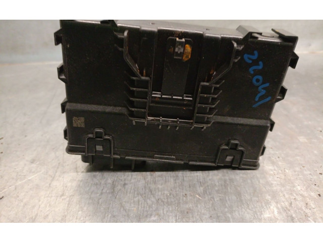 Zpětné zrcátko Renault Austral 2023 284Z15BT1A, P01900DW8B