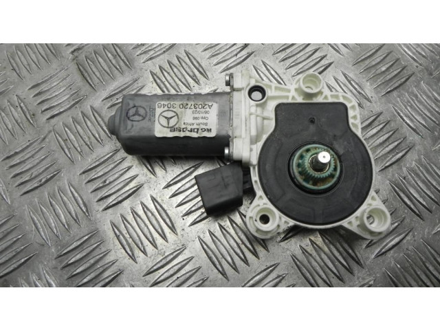 Передний двигатель механизма для подъема окон