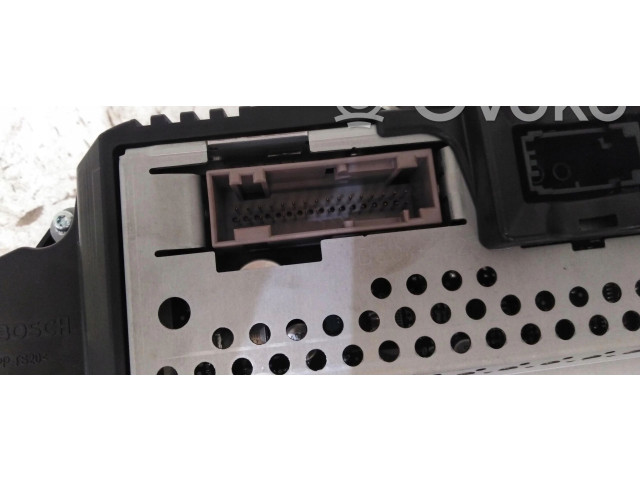 Přístrojová deska Volkswagen Touareg II 2010 7P6920980A