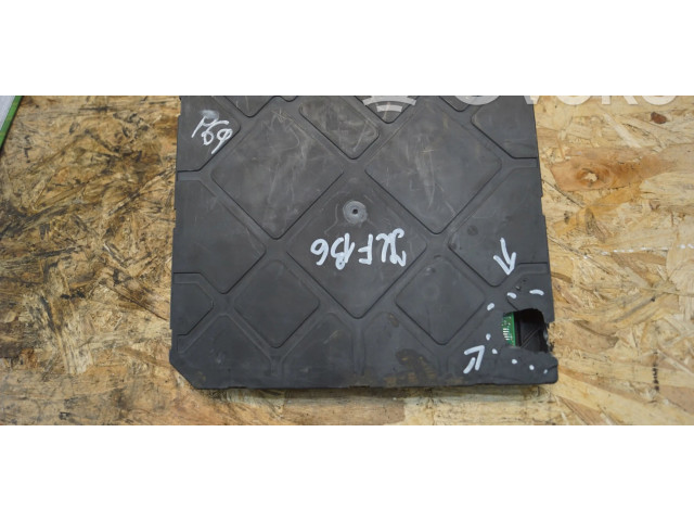 Блок комфорта 5Q0937084AJ Volkswagen Golf VII