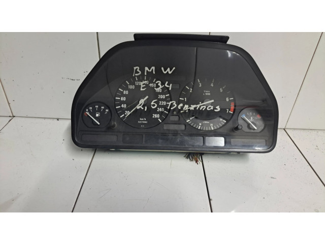 Přístrojová deska BMW 5 E34 1993 8359527, 993558223