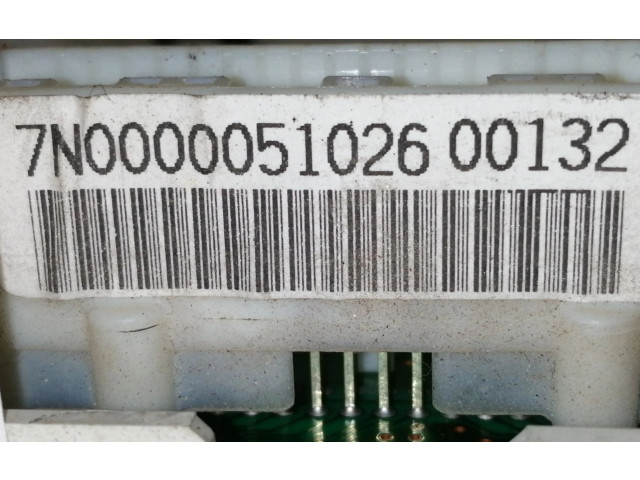 Přístrojová deska  Nissan Micra C+C 2007 BC60A  