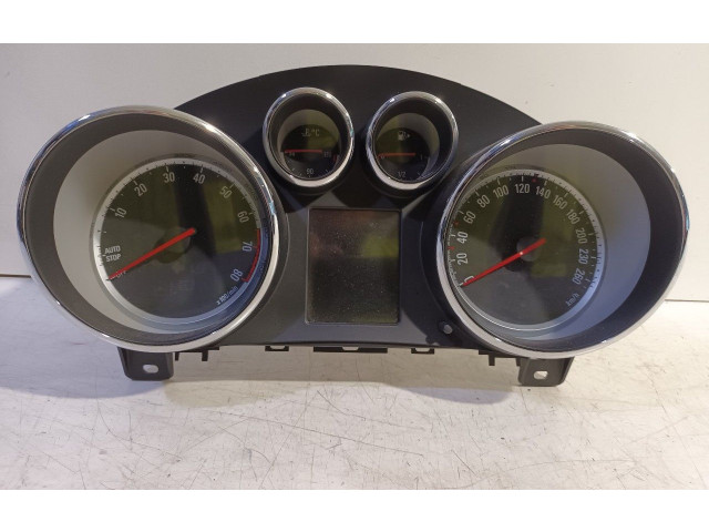 Přístrojová deska Opel Zafira C 2015 13460584