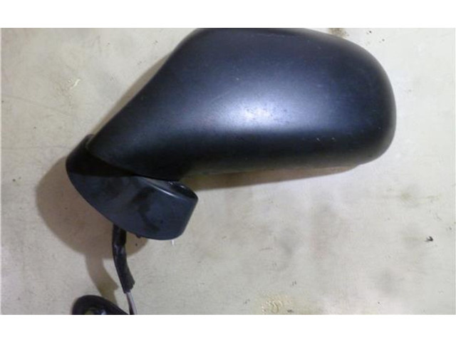 Зеркало электрическое Mitsubishi Carisma 2000 - 2004 года