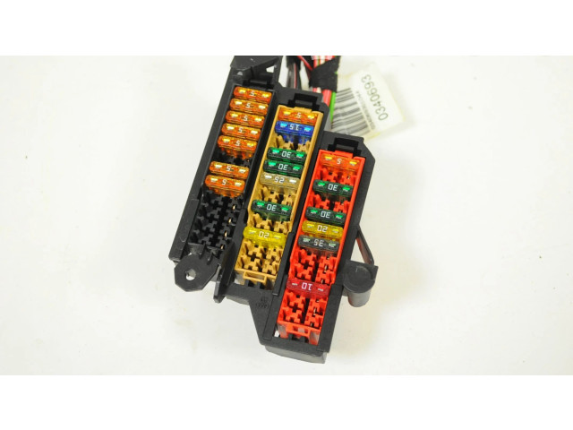 Блок предохранителей  8K2971845A   Audi A5 8T 8F    