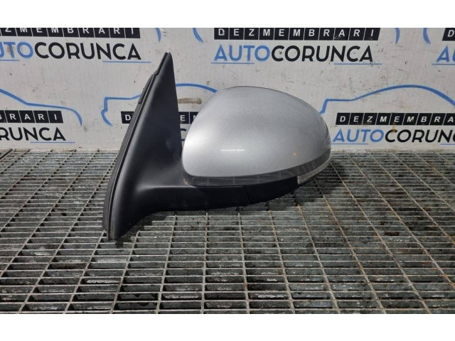 Zpětné zrcátko Volkswagen Tiguan 2012