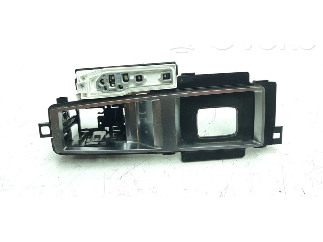 Дисплей    4N1713111D   Audi Q8