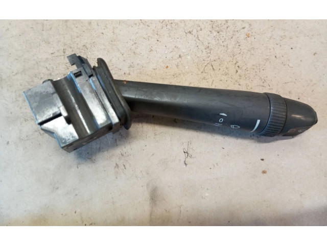 Ручка стеклоочистителей 9452391 Volvo XC90