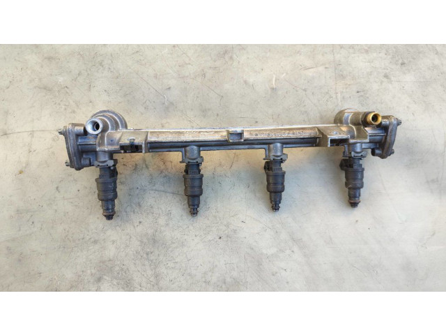 Vstřikovač 0000788123, R1110781045 Mercedes-Benz CLK A208 C208 pro benzínový motor 2.0