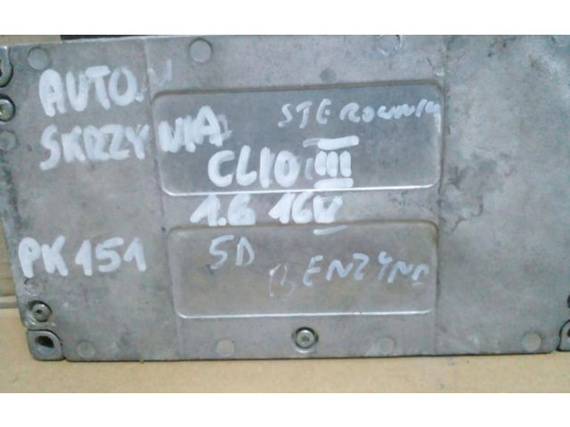 Блок управления коробки передач S118058342   Renault Clio III    