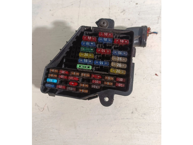 Блок предохранителей 1225139 Audi A3 S3 8L