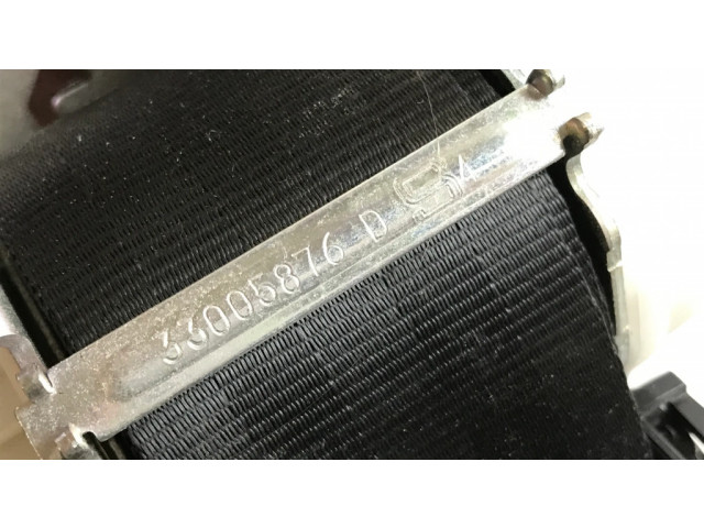 Задний ремень безопасности