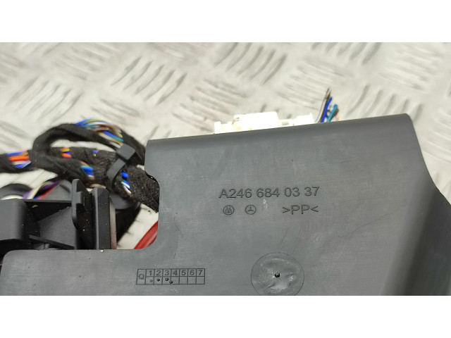   Pojistková skříňka A2465400140, A2466840337   Mercedes-Benz CLA C117 X117 W117 2015