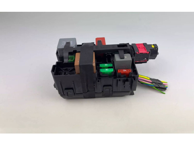 Блок предохранителей  9812661980   Peugeot 2008 II    