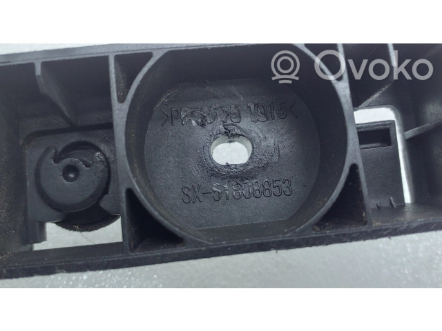 Держатель крыла