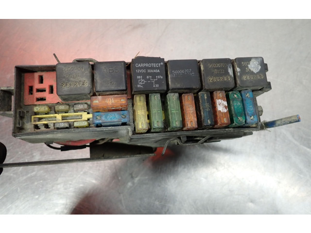 Блок предохранителей Jeep Grand Cherokee