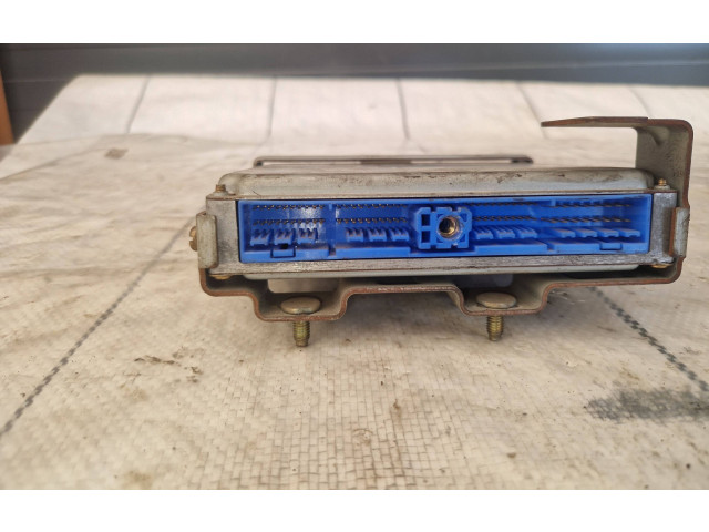 Блок управления двигателем Блок управления 237100w710   Infiniti QX4