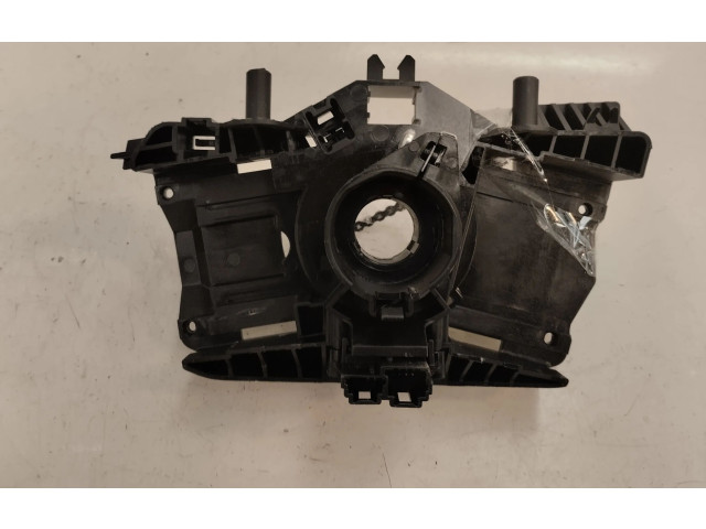 Подушка безопасности водителя 681722712R Dacia Duster