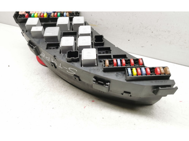 Блок предохранителей 543277XA1, 2R8T14A067CA Jaguar S-Type