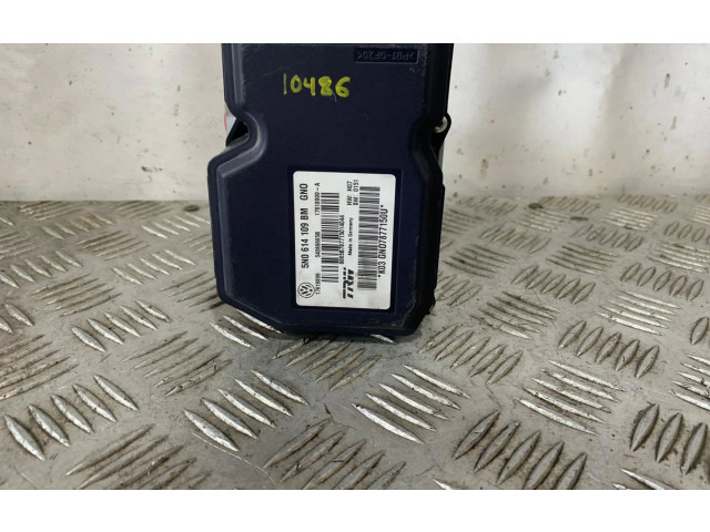 Блок АБС 5N0614109BM Audi Q3 8U 2011 - 2016 года