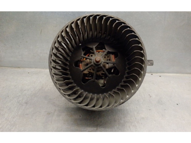 Вентилятор печки 1K1820015L, N998923DVALEO Audi Q3 8U