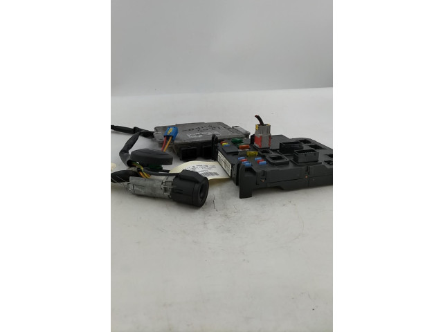 Řídící jednotka 00008211SR Citroen Xsara Picasso 2005