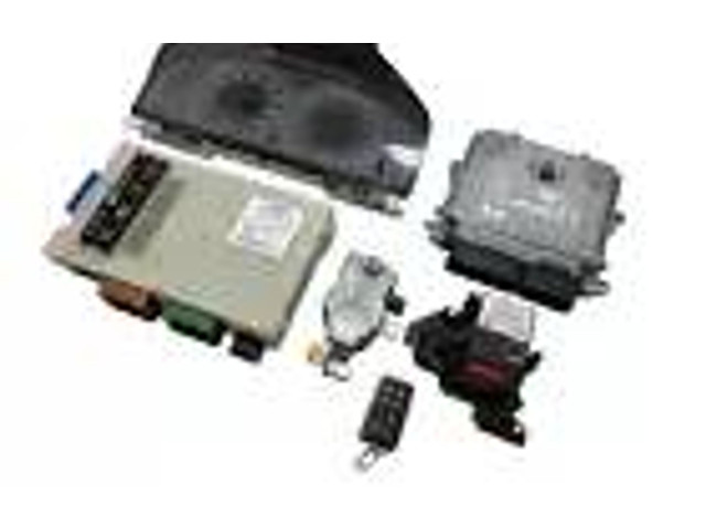 Комплект блоков управления 30785100AB, 0281012765   Volvo V70