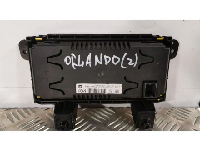 Дисплей    22824480G   Chevrolet Orlando
