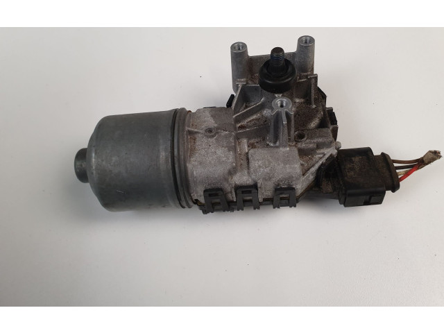 Рулевая рейка  Двигатель стеклоочистителей 390241578   Peugeot 2008 I 2013 - 2019 года