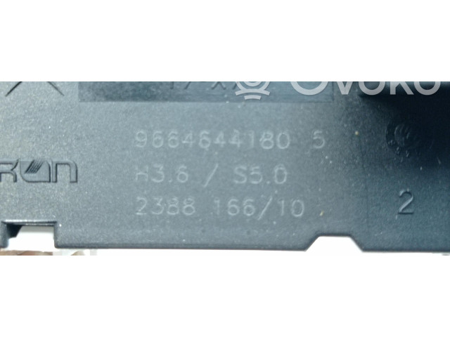 Дисплей    9664644180   Citroen Berlingo