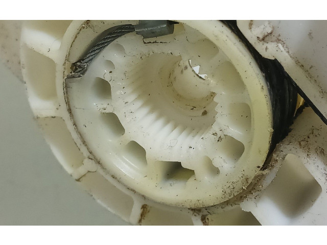 Зеркало электрическое Volkswagen Golf Plus 2005 - 2013 года