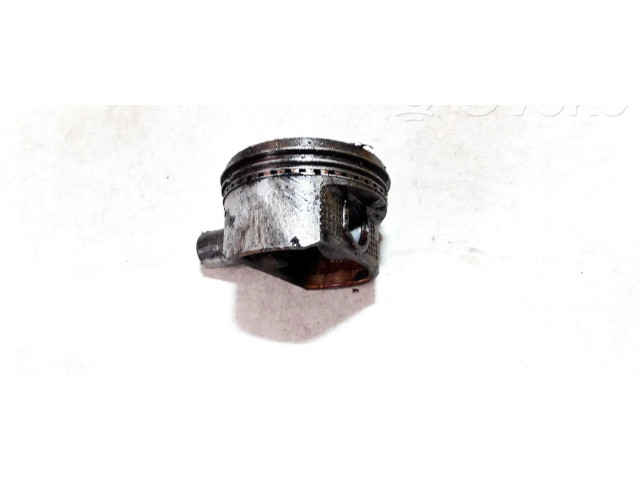 Píst Toyota Celica T230 pro benzínový motor 1.8