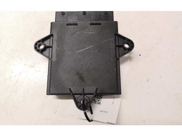 Панель приборов 13193367, 4667   Opel Vectra C       