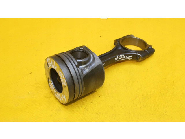 Píst    Mercedes-Benz A W169     