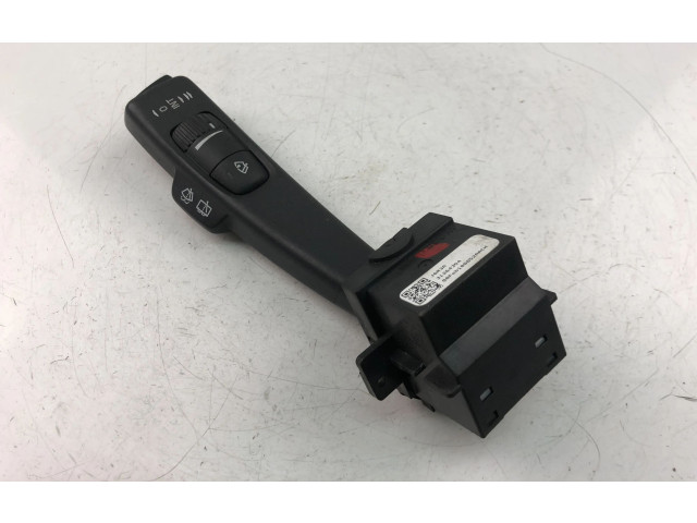 Подрулевой переключатель 31264354   Volvo V70