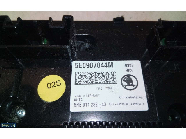 Блок управления климат-контролем    Skoda Octavia Mk3 (5E)