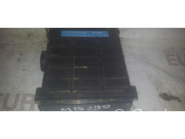 Блок управления двигателя 0280800100, 0025453632   Mercedes-Benz 190 W201