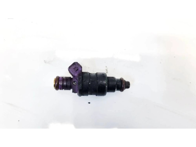 Vstřikovač 9125118 Volvo S40, V40 pro benzínový motor 1.8