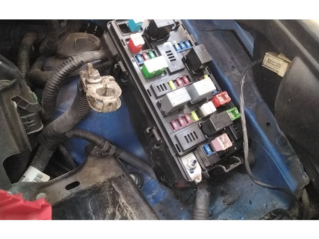 Блок предохранителей 95020932   Chevrolet Spark    