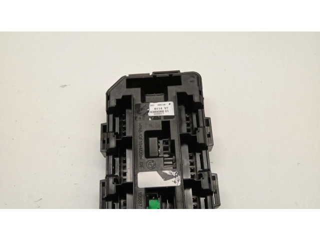 Pojistková skříňka 9389068 BMW M2 F87 2017