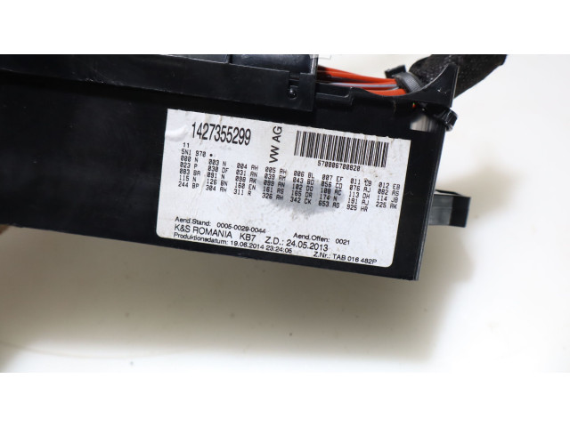 Pojistková skříňka Volkswagen Tiguan 2014