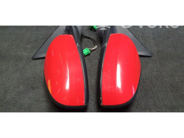 Зеркало электрическое        Volvo V70  2000 - 2004 года   