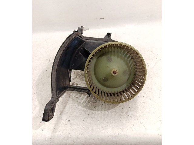 Вентилятор печки 576320300 Renault Clio II