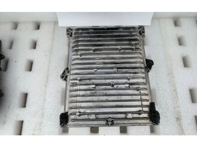 Блок управления двигателя 057907309   Audi SQ7