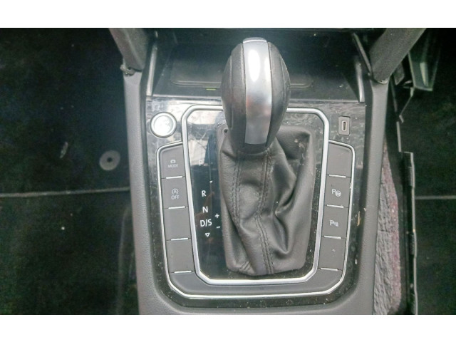 Шатун  S25, 51    Volkswagen PASSAT B8  