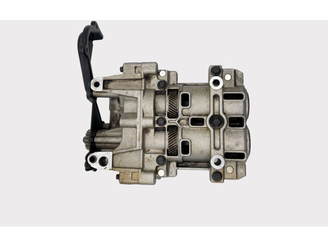 Масляный насос   05047992AC, 05047992AB  Jeep Renegade 