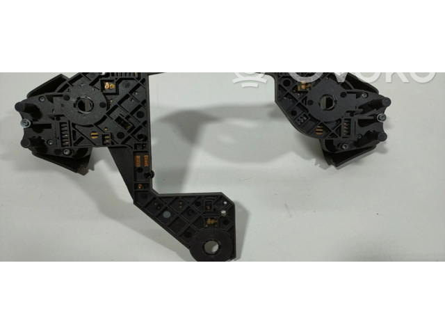 Volant Mercedes-Benz A W169 2009 1698207310